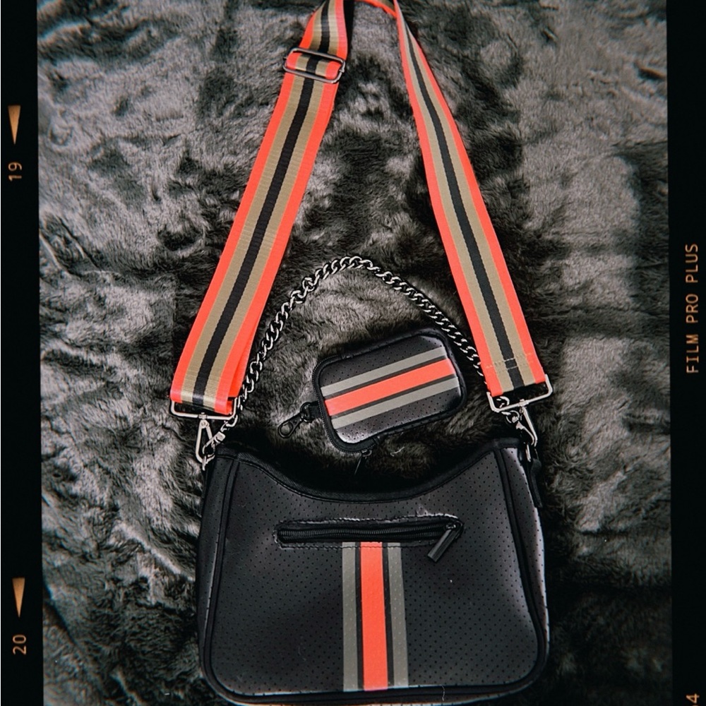 Stylish Black and Red/Olive Women's Bag Set